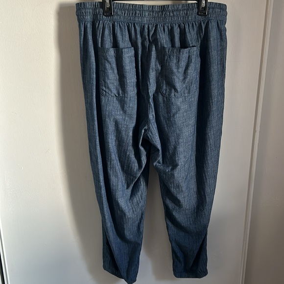 GAP Women’s Lightweight Chambray Utility Style Joggers Lounge Everyday Wear Pant - Picture 5 of 9